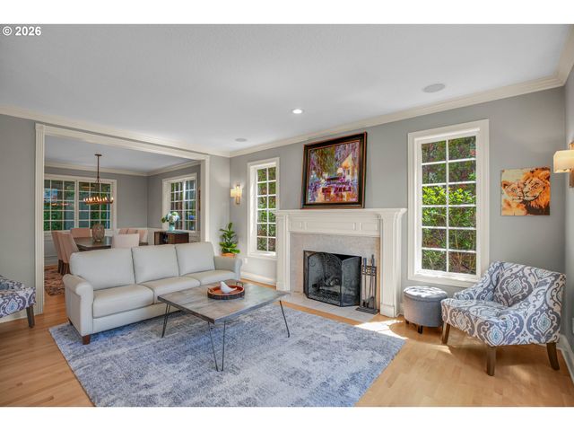 12864 Nw LILYWOOD Dr, Portland, OR 97229