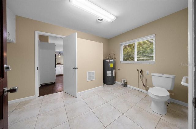 2333 E FORT KING STREET, Ocala, FL 34471