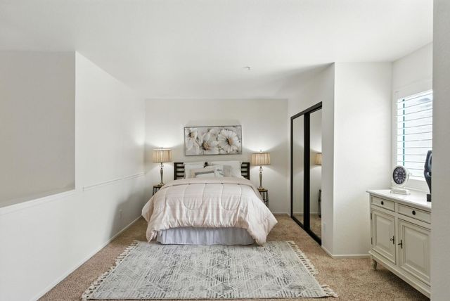 24 Pelican Lane, Redwood City, CA 94065