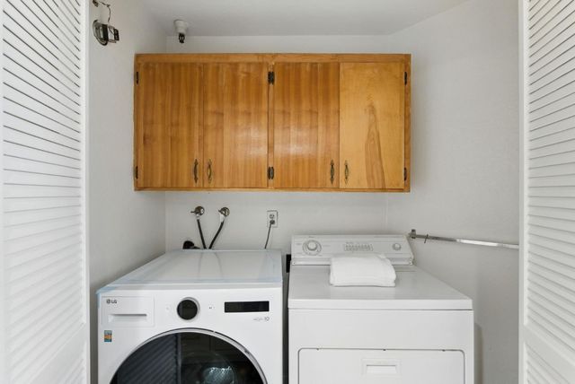 24 Pelican Lane, Redwood City, CA 94065