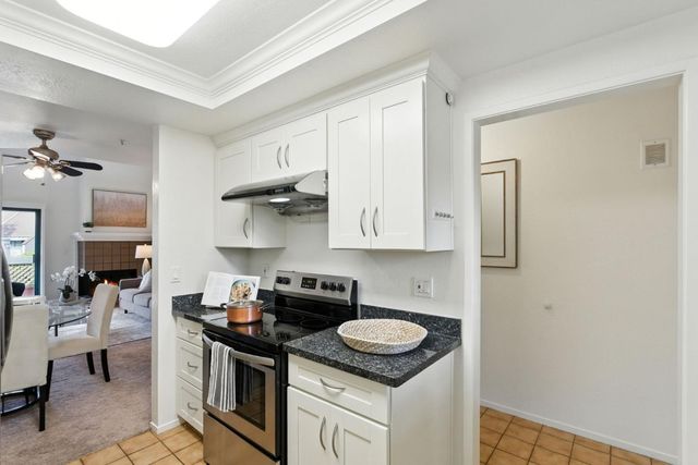 24 Pelican Lane, Redwood City, CA 94065