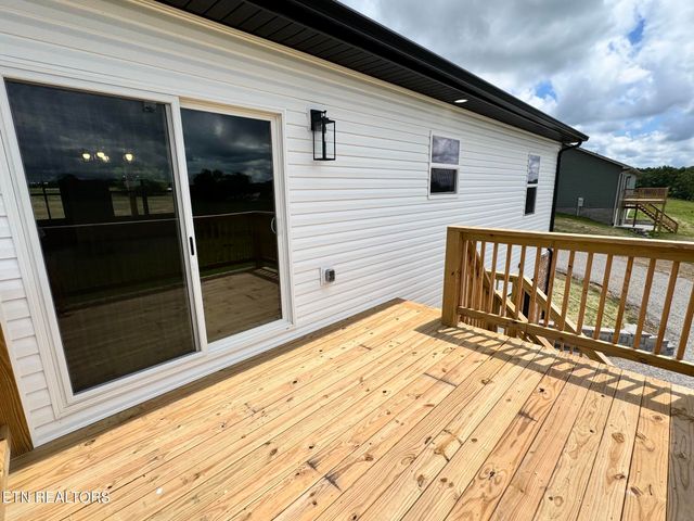 930 Allardt Hwy Lot 2, Jamestown, TN 38556