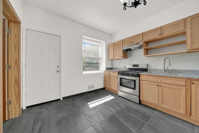 2139 S Homan Avenue, Chicago, IL 60623
