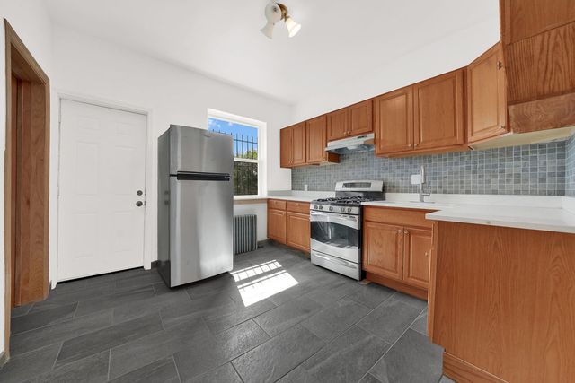 2139 S Homan Avenue, Chicago, IL 60623