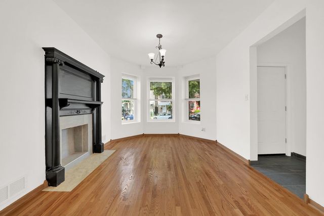 2139 S Homan Avenue, Chicago, IL 60623