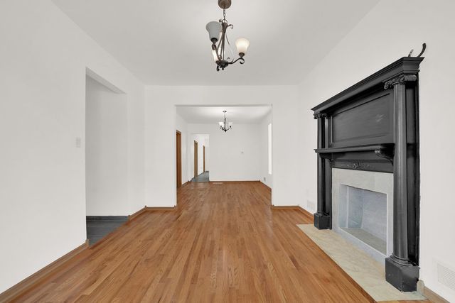 2139 S Homan Avenue, Chicago, IL 60623
