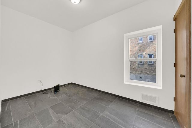 2139 S Homan Avenue, Chicago, IL 60623
