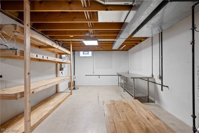 8835 Leyland Avenue NW, North Canton, OH 44720