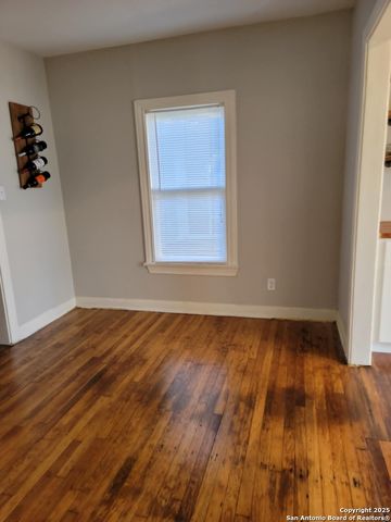 1942 Nolan, San Antonio, TX 78202