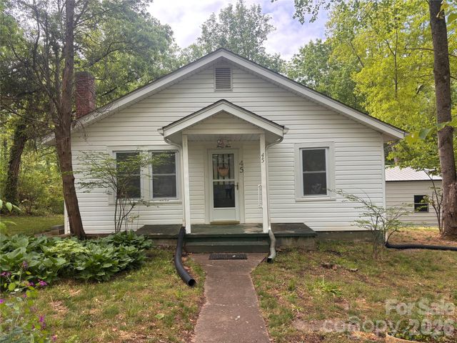 45 Briggs Road, Asheville, NC 28805