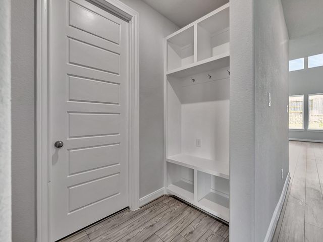 216 Raine Manor Court, Montgomery, TX 77316