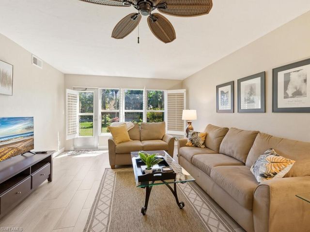 4250 Jack Frost CT 4505, Naples, FL 34112