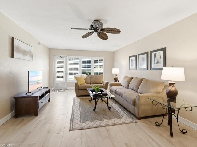 4250 Jack Frost CT 4505, Naples, FL 34112