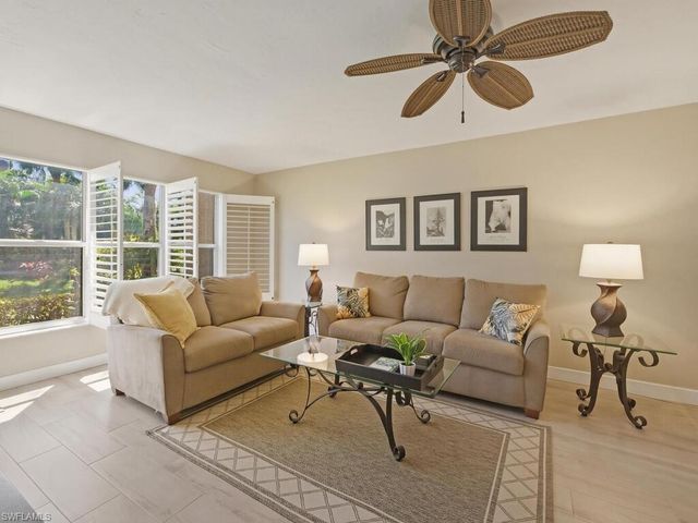 4250 Jack Frost CT 4505, Naples, FL 34112