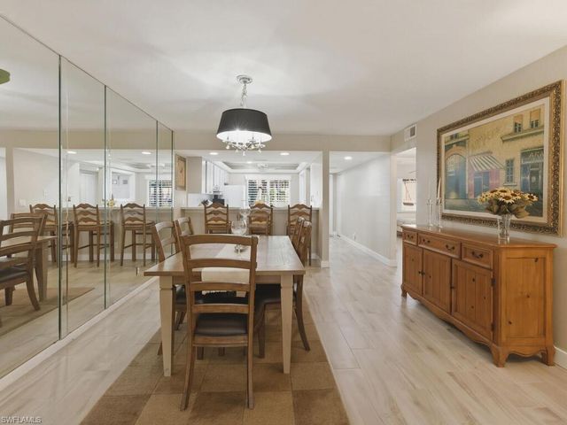 4250 Jack Frost CT 4505, Naples, FL 34112