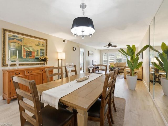 4250 Jack Frost CT 4505, Naples, FL 34112