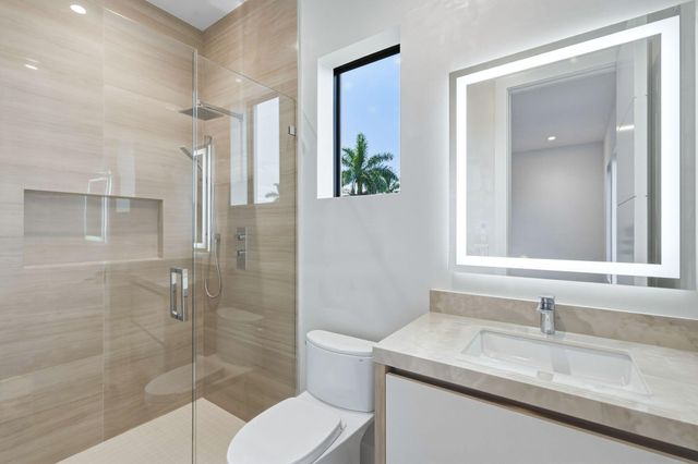1300 NE 4TH Court, Boca Raton, FL 33432