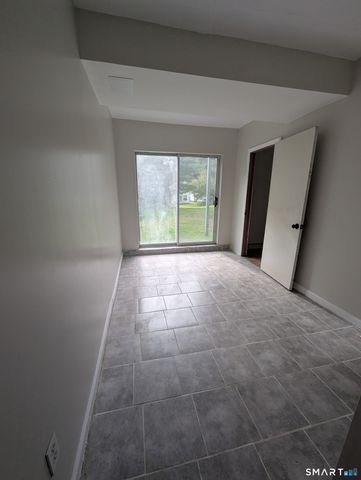 925 Oronoke Road 13J, Waterbury, CT 06708