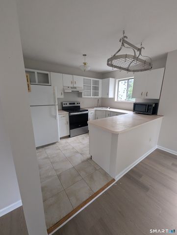 925 Oronoke Road 13J, Waterbury, CT 06708