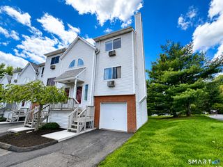 925 Oronoke Road 13J, Waterbury, CT 06708