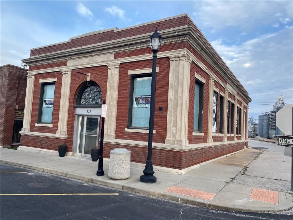 333 S Hudson Street, Buckner, MO 64016