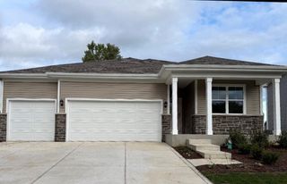 47 Larwick Circle, Valparaiso, IN 46385