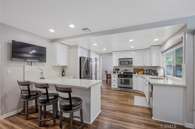 28137 Oaklar, Saugus, CA 91350