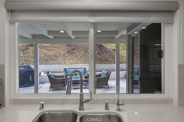 28137 Oaklar, Saugus, CA 91350