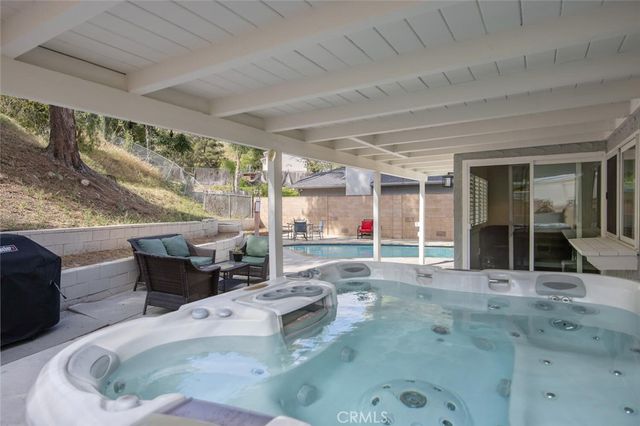 28137 Oaklar, Saugus, CA 91350