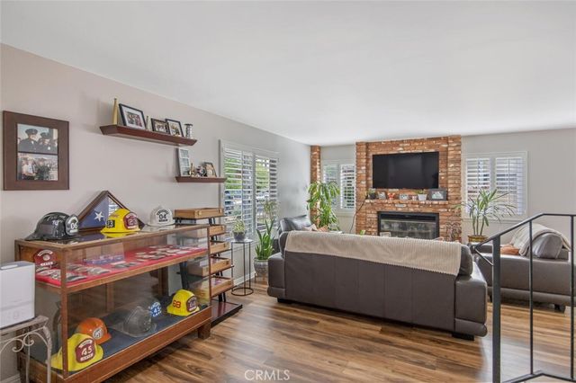 28137 Oaklar, Saugus, CA 91350