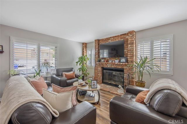 28137 Oaklar, Saugus, CA 91350