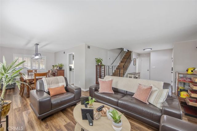 28137 Oaklar, Saugus, CA 91350