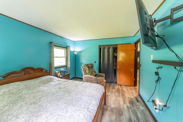 N3412 2nd Avenue, Oxford, WI 53952