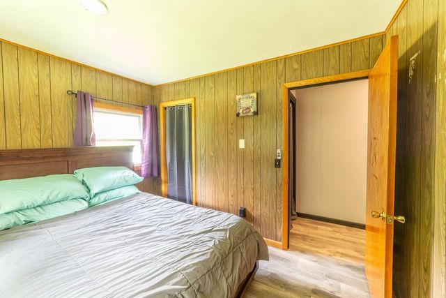 N3412 2nd Avenue, Oxford, WI 53952