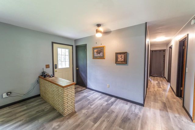 N3412 2nd Avenue, Oxford, WI 53952
