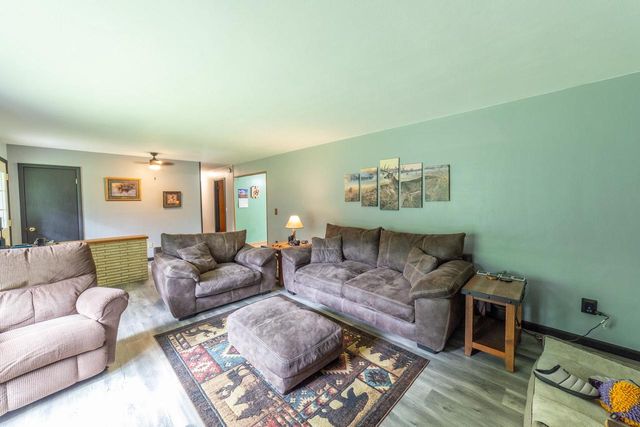 N3412 2nd Avenue, Oxford, WI 53952