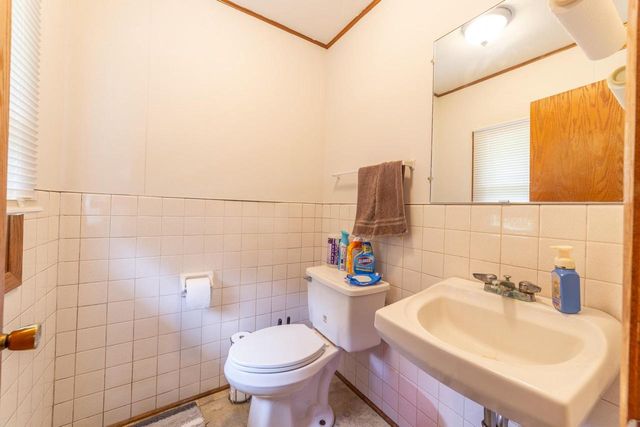 N3412 2nd Avenue, Oxford, WI 53952