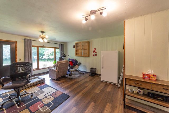 N3412 2nd Avenue, Oxford, WI 53952