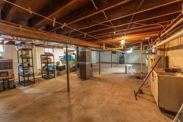 N3412 2nd Avenue, Oxford, WI 53952
