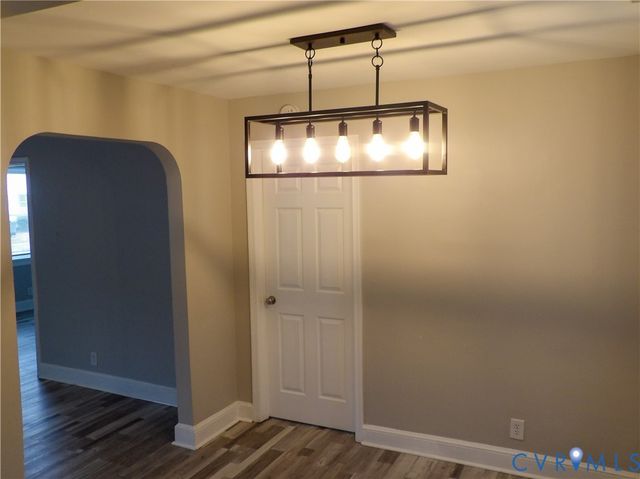 2710 Wellington St, Richmond, VA 23222