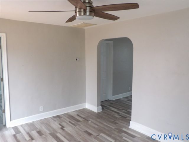 2710 Wellington St, Richmond, VA 23222