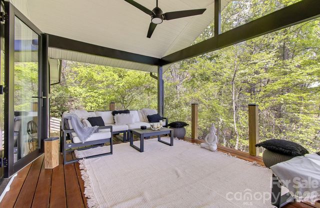 169 Pickens Road, Weaverville, NC 28787
