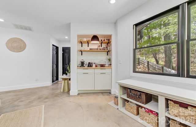169 Pickens Road, Weaverville, NC 28787
