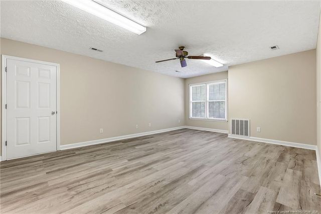1102 Laurel Oak Lane, Lumberton, NC 28358
