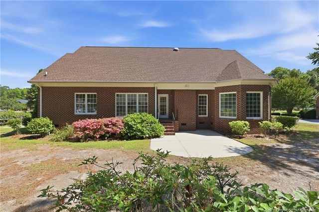 1102 Laurel Oak Lane, Lumberton, NC 28358