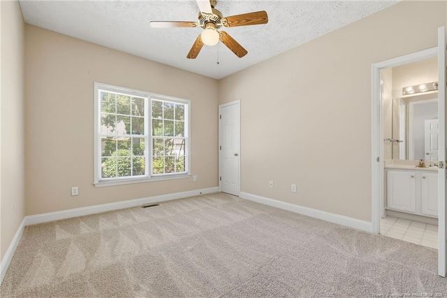 1102 Laurel Oak Lane, Lumberton, NC 28358