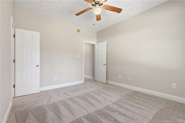 1102 Laurel Oak Lane, Lumberton, NC 28358