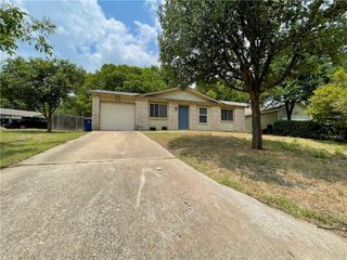 7712 Elderberry DR, Austin, TX 78745