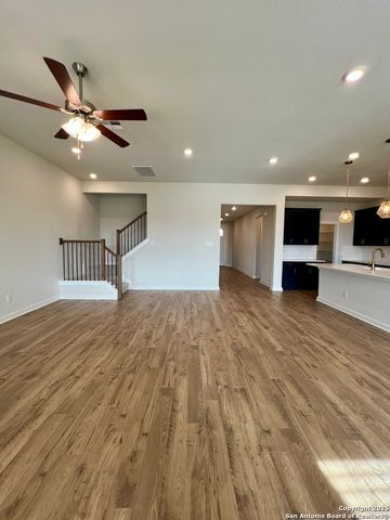 14426 Daphne Bend, San Antonio, TX 78253