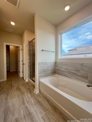 14426 Daphne Bend, San Antonio, TX 78253